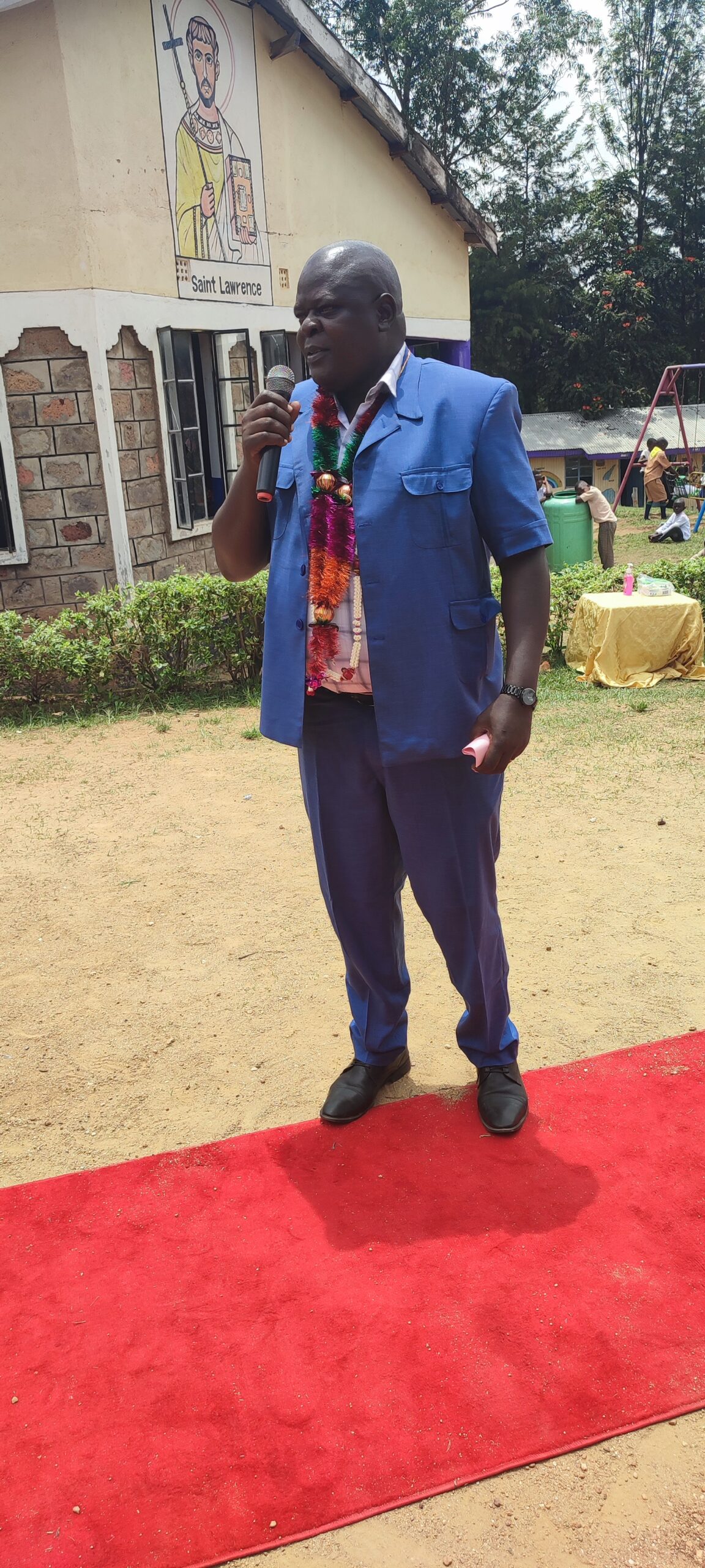 Proprietor, Erastus Miheso Makotsi, giving his keynotes